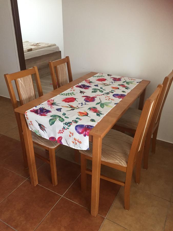 Promenád apartmán Veľký Meder Exterior foto